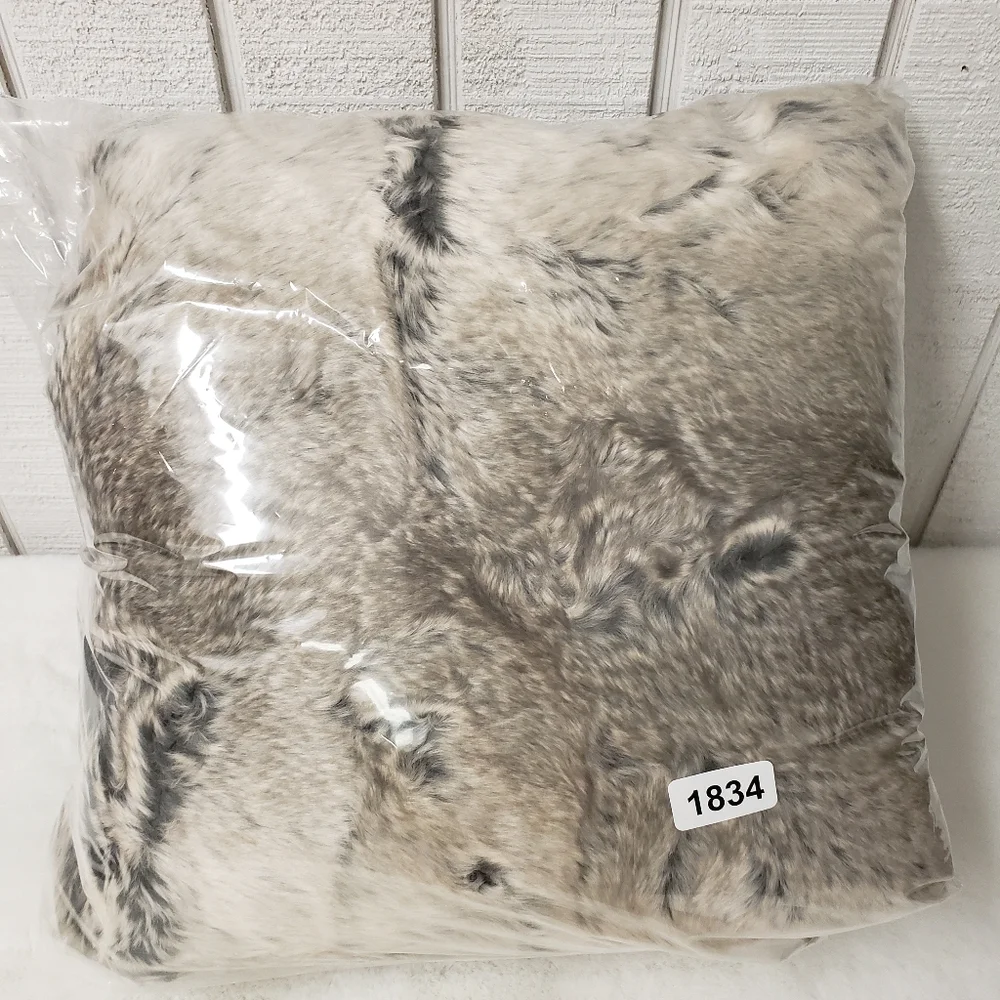 West Elm Faux Fur Ombre Throw Feather Gray 60x80